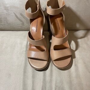Lucky Brand Tan Strappy With Back Zipper Women's Heels Size 7M New Without Box
